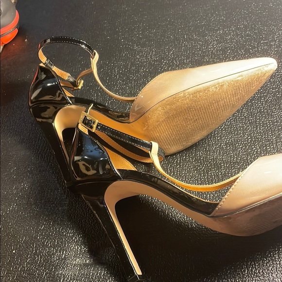 Calvin Klein Cream Pointed Toe Heels Stiletto Elegance - Picture 6 of 6